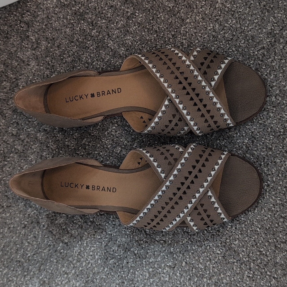 Lucky Brand Women's Open-toe Tan Leather Gallah Flat NWOT